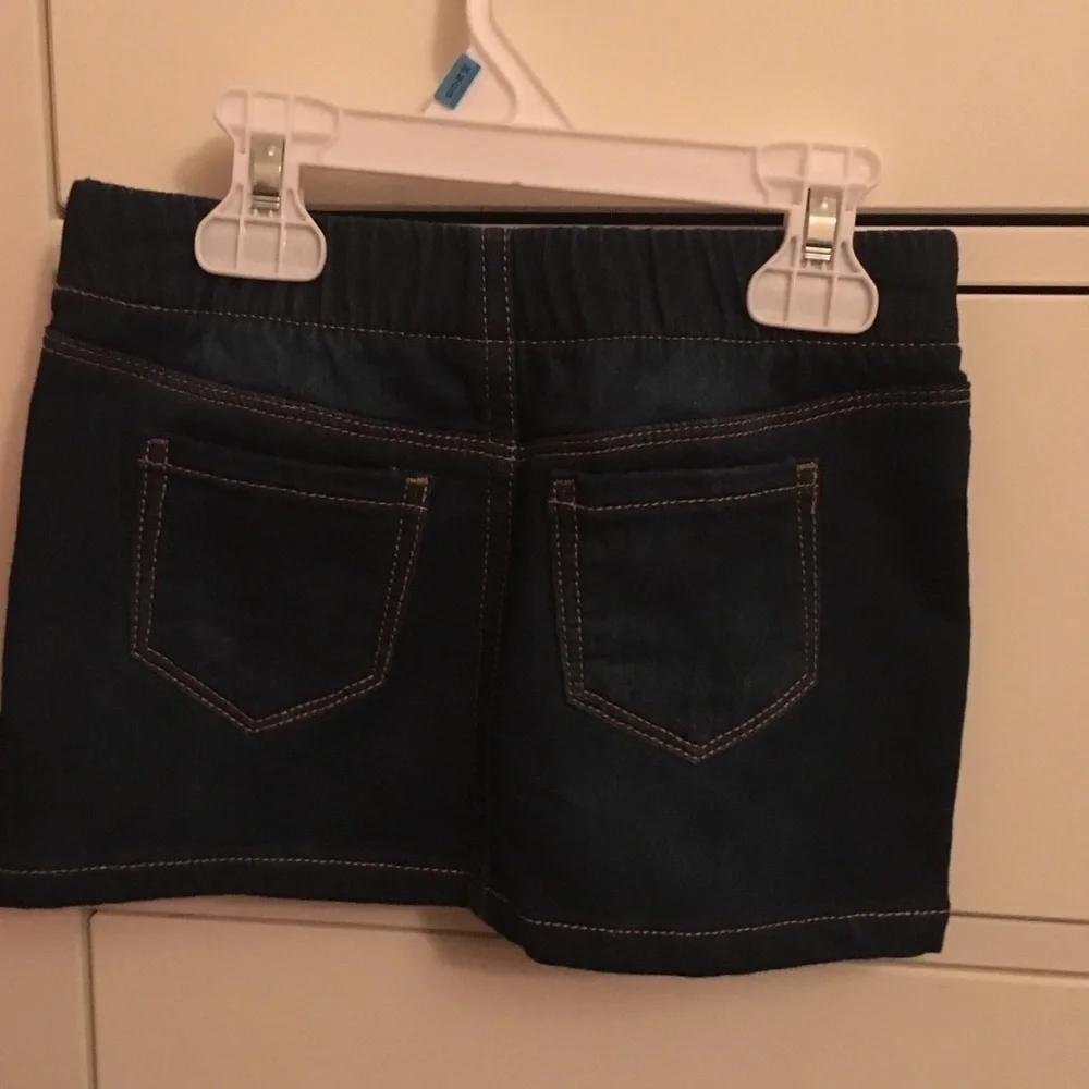 OshKosh Bgosh size 2t